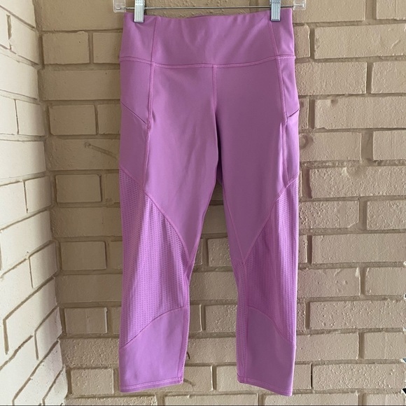 Athleta Violet Mesh Contender Capri Leggings Size XS Zip Pockets Running - Picture 2 of 9
